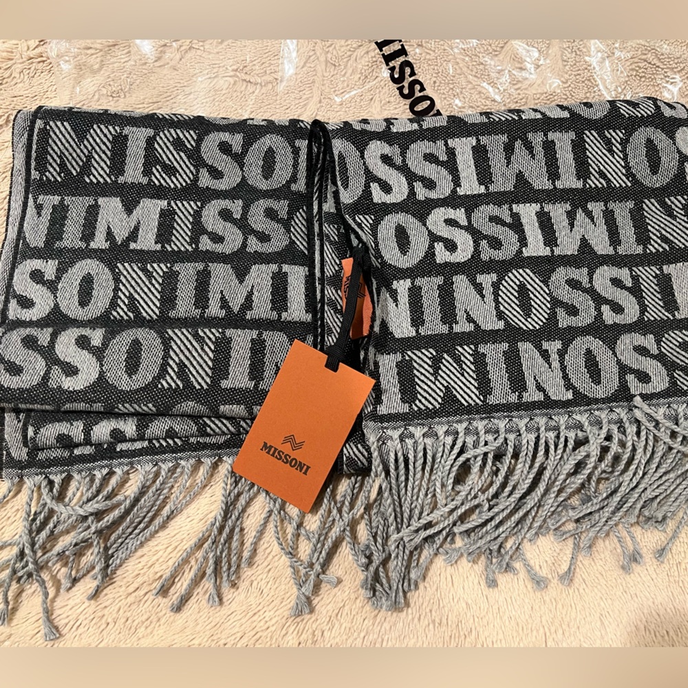 Missoni Logo Wool-Blend Scarf